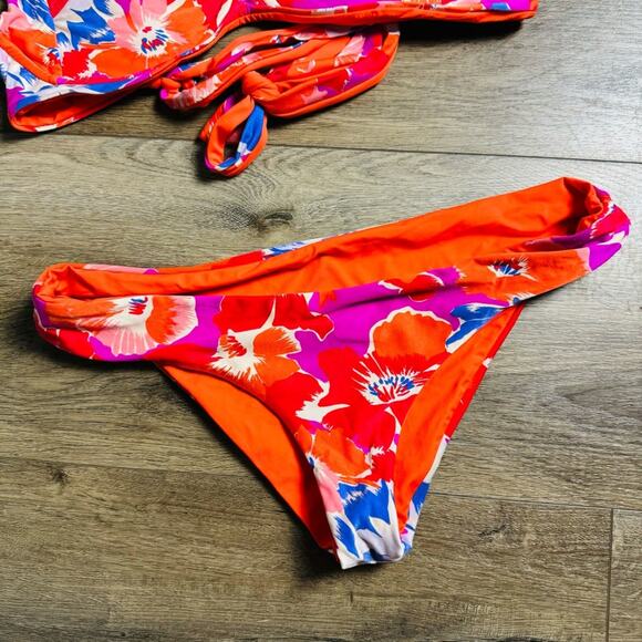 L*Space Sandy Bikini Bottom in Super Bloom bikini no wire woman’s large - Picture 6 of 11